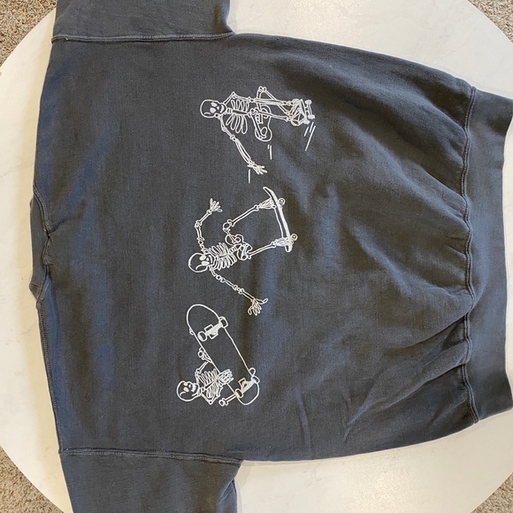 urban outfitters skateboard skeletons sweatshirt - Picture 6 of 8